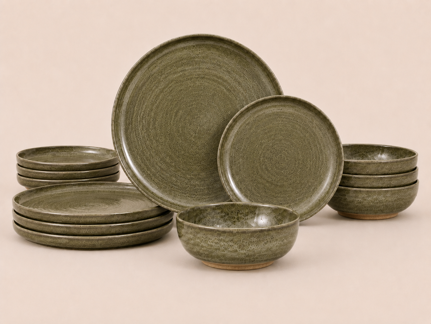Earthlayers Earthenware 12-Piece Dinnerware Set - Amazon Rainforest