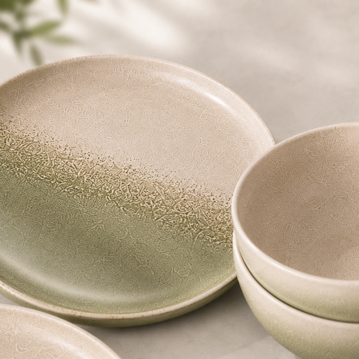 Stoneware 12-Piece Ceramic Dinnerware Set - Machu Picchu Moss